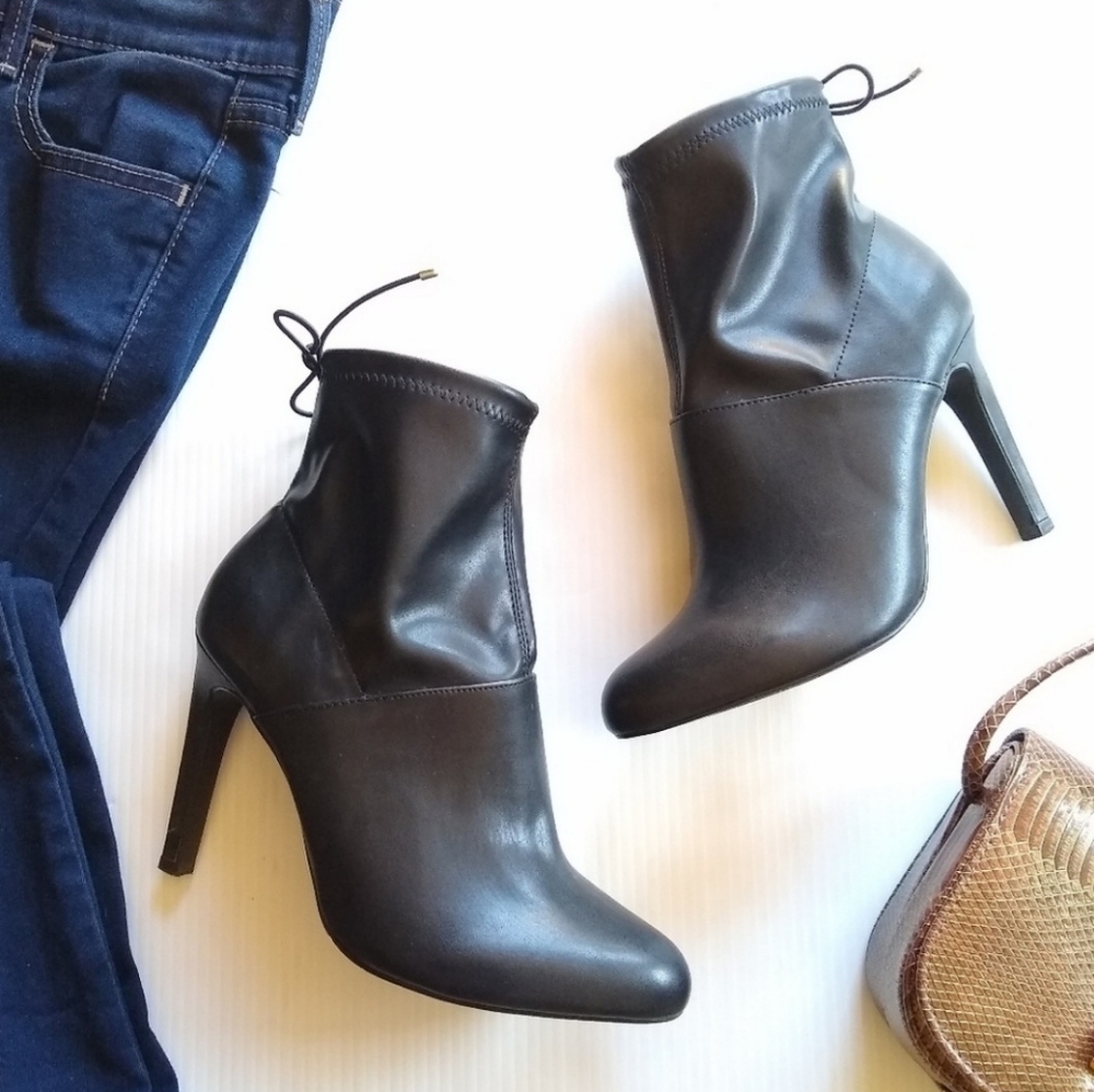 Zara • black sexy  stiletto heeled ankle boots